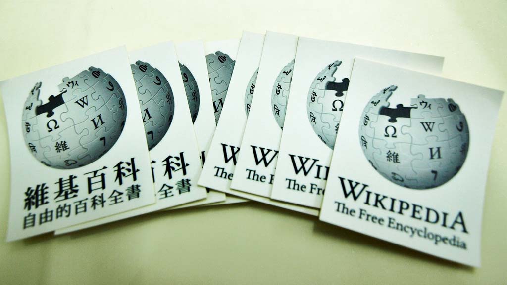 Wikipedia (2.0 Logo) Stickers! by Jeromyu via flickr.com
